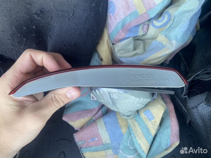 Оригинальная фара тайота 150