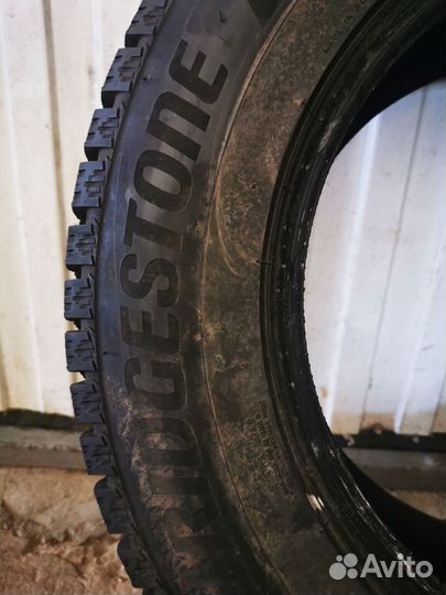R17 Bridgestone Ice Cruiser 7000 235/65, PCD 0x98 DIA 10