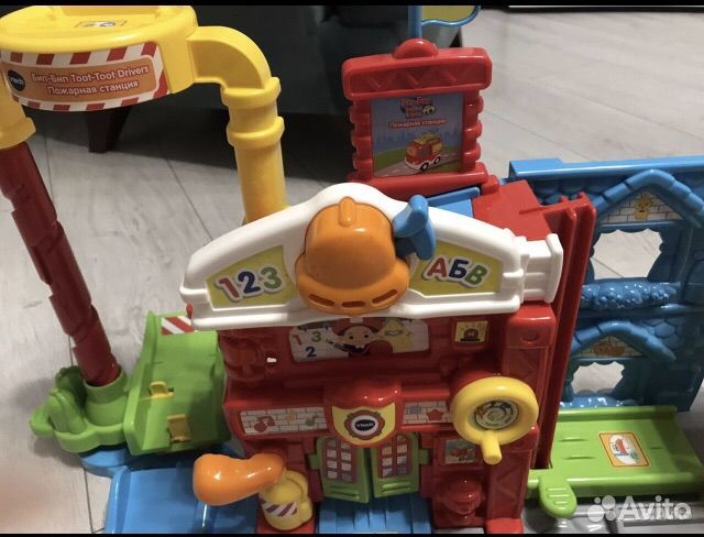 Несколько треков vtech c музыкальными машинками