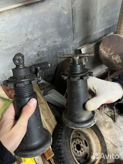 Продам домкрат