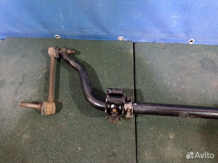 Стабилизатор передний Mercedes-Benz M-Class W164