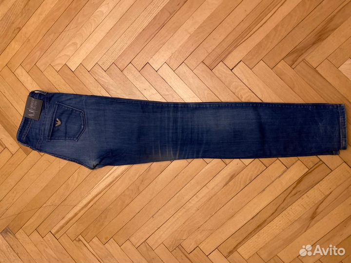 Джинсы armani