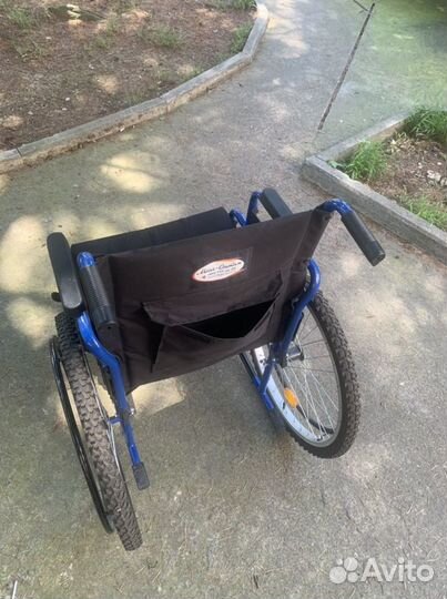 Кресло-коляска инвалидная