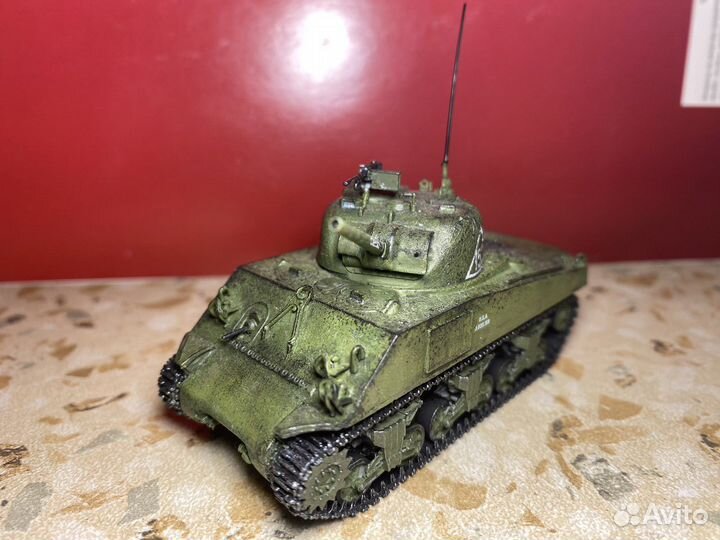 Танк M4 Шерман 1/72