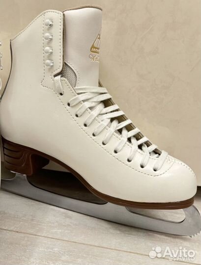 Фигурные коньки Jackson artiste р. 10 (41-42)