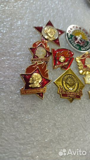 Школа набор значков СССР