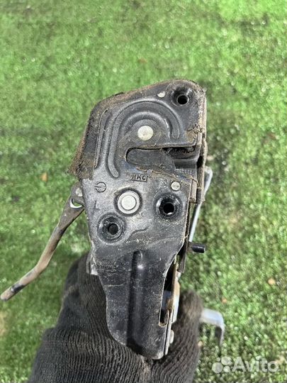 Замок двери задней левой Hyundai Accent 2 (LC, Tag