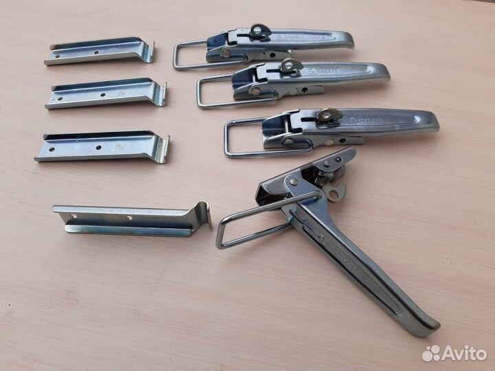 Замок бортовой для прицепа (с ответной частью)