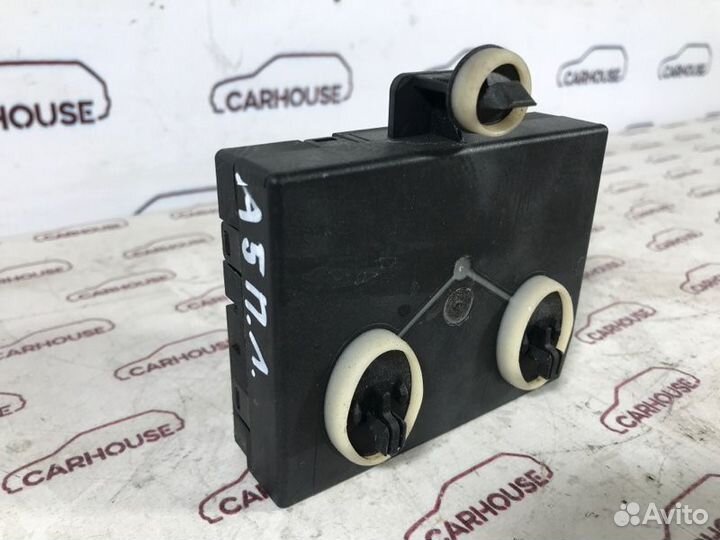 Блок управления дверьми передний левый Audi A5