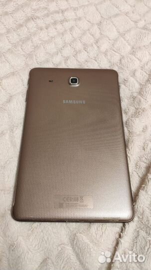 Планшет samsung galaxy tab Е