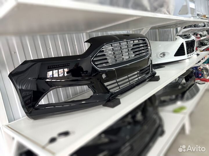 Передний бампер на Ford Mondeo 5