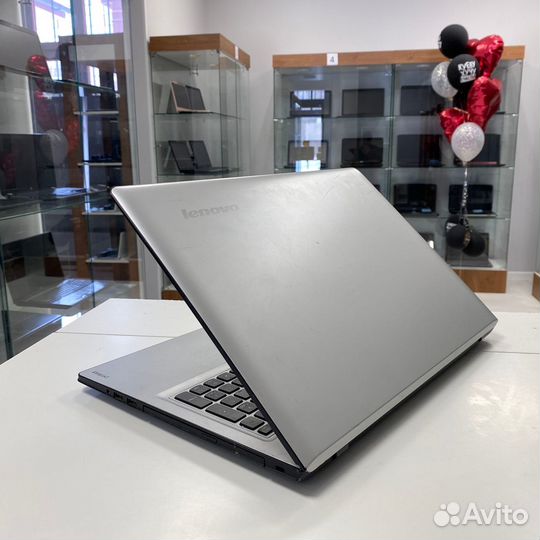 Ноутбук Lenovo ideapad 300