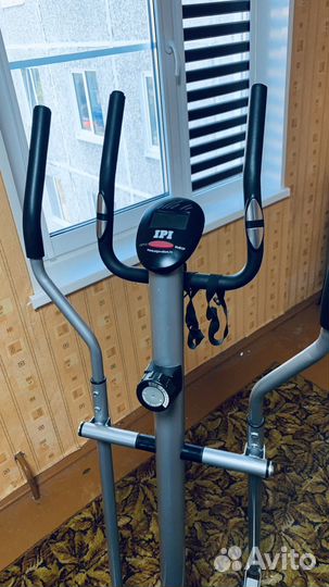 Эллиптический тренажер