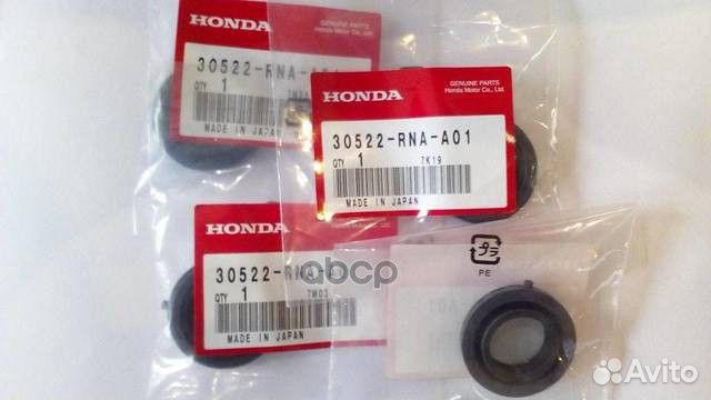 30522-RNA-A01 Сальник свечного колодца honda