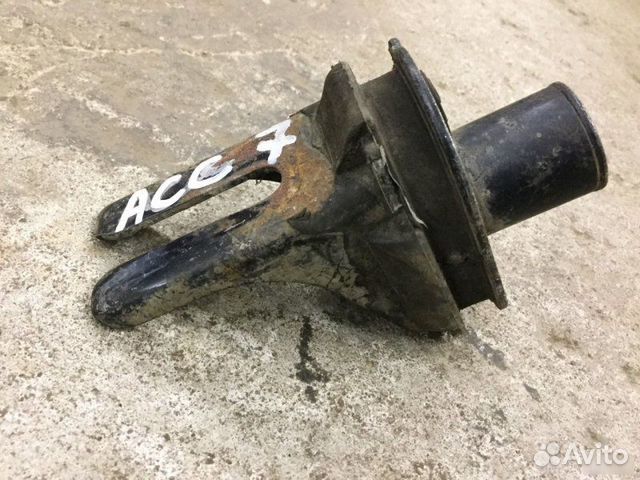 Кронштейн задней балка Honda Accord 7 2003-2007