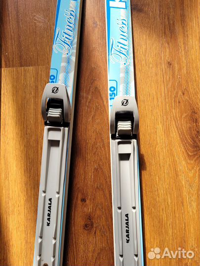 Беговые лыжи, ботинки 36 размер и чехол
