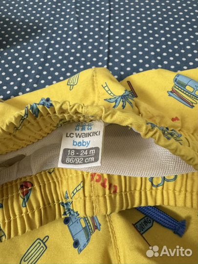 Плавки и шапочка для бассейна