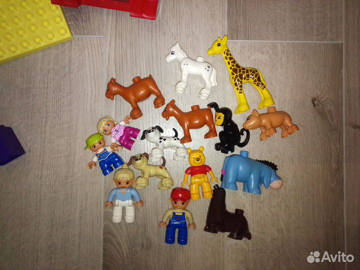 Lego Duplo детали, человечки, животные