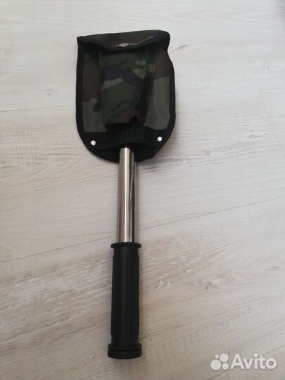 Тактическая лопата, топор