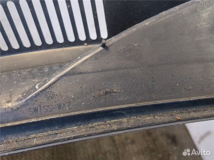 Жабо под дворники Volkswagen Bora, 2000