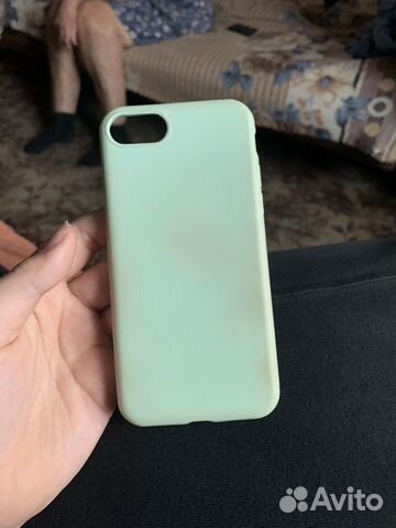 Чехлы на iPhone 8