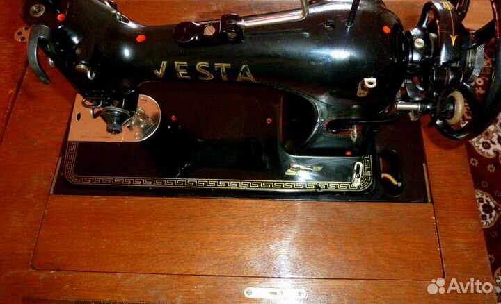 Швейные машины подставки запчасти