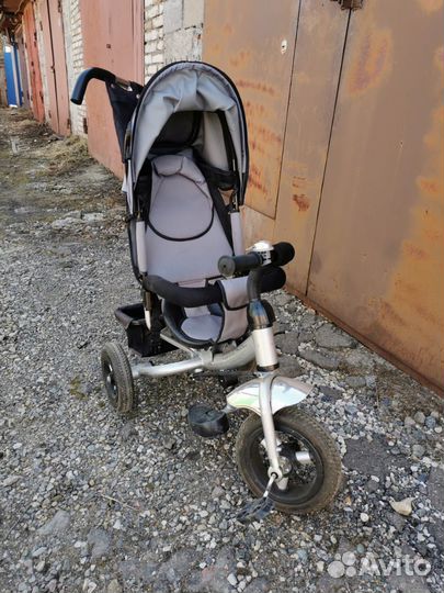 Трехколесный велосипед