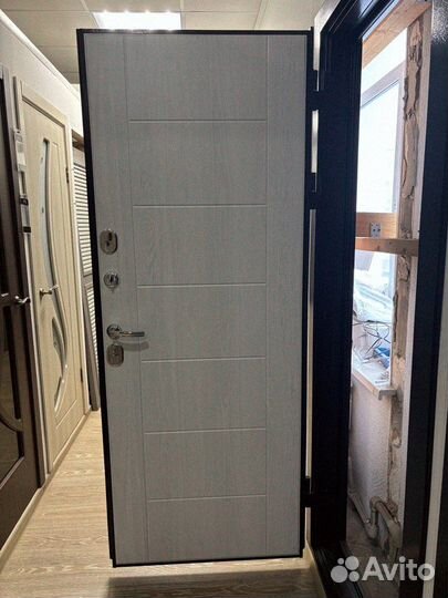 Дверь входная на дачу