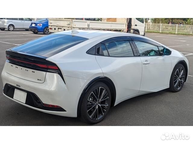 Toyota Prius 2 AT, 2023, 1 000 км