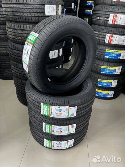 DoubleStar DH05 215/60 R16 99H