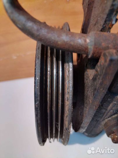 Насос гур Kia Rio A5D