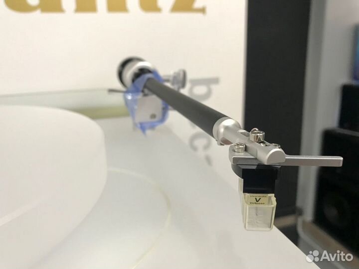 Виниловый проигрыватель Marantz TT-15