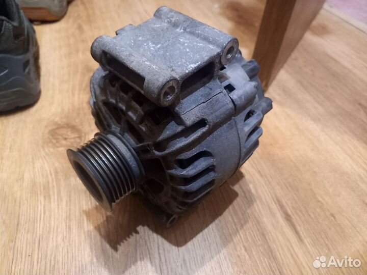 Генератор Valeo LADA Vesta 1.8 8540008451