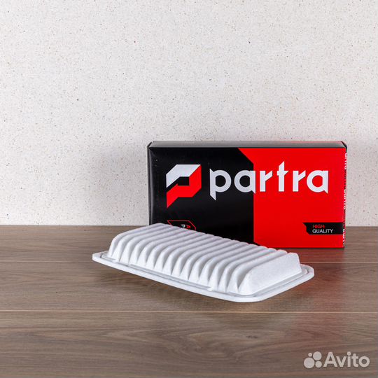 Фильтр воздушный Toyota Avensis II, Corolla IX