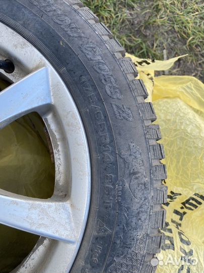 Диски skad r14 и резина snow Cross 2 175/65 R14