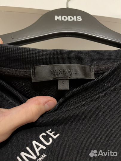 Свитшот Mennace