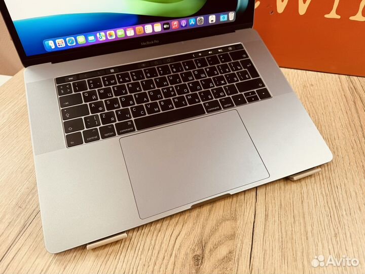 Macbook Pro 15 2017/i7-2,9/512GB/16GB/293 цикла