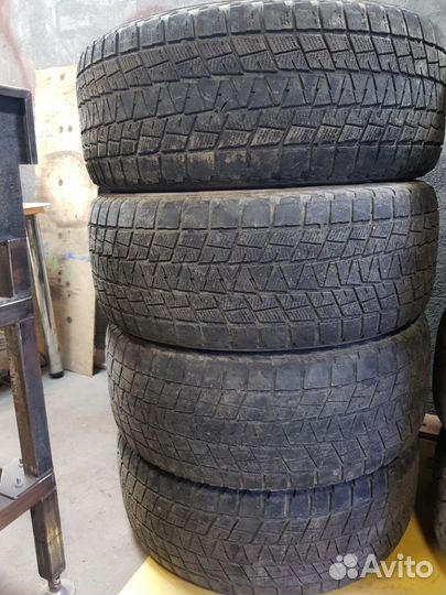 Bridgestone Blizzak DM-V3 285/60 R18