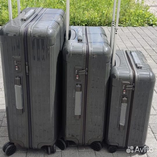 Новые чемоданы Rimowa