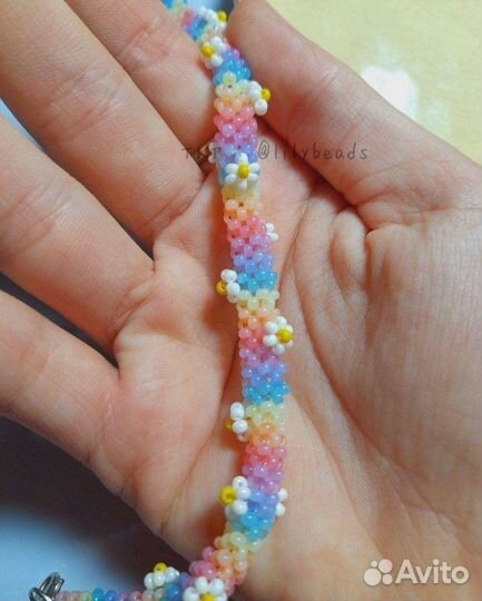 Браслет из бисера