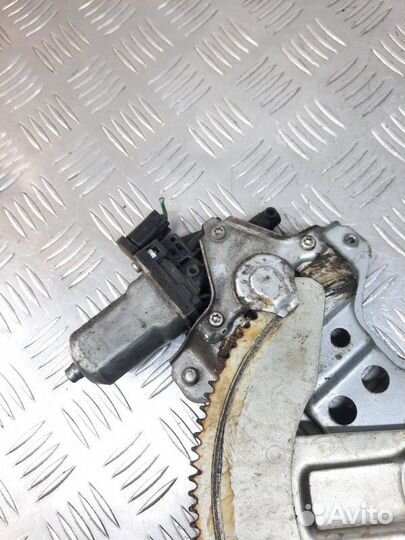 Стеклоподъемник электрический передний правый