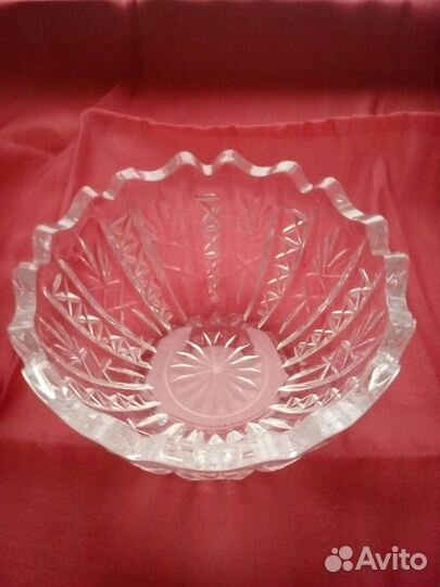 Ваза, салатники хрустальные