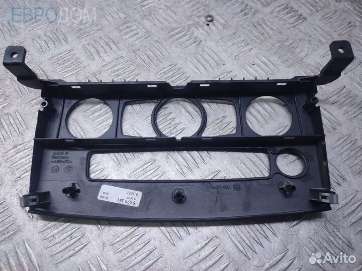 Накладка центральной консоли на BMW E60 s1156956