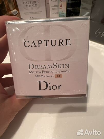 Dior capture кушон со сменным блоком dream skin