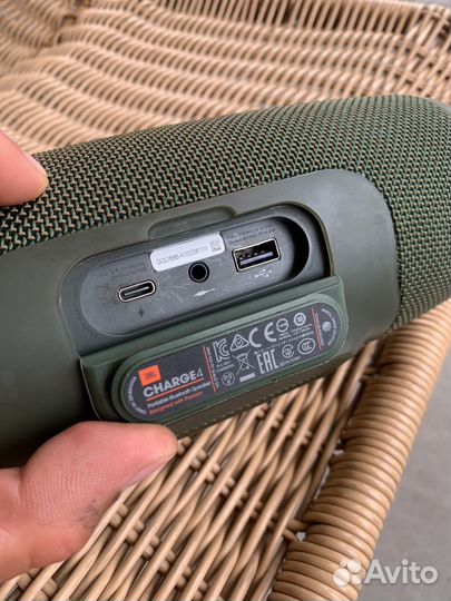 Колонка jbl charge 4 оригинал