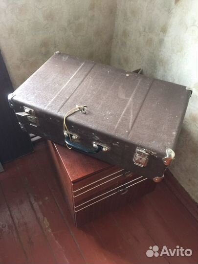 Чемодан антиквариат
