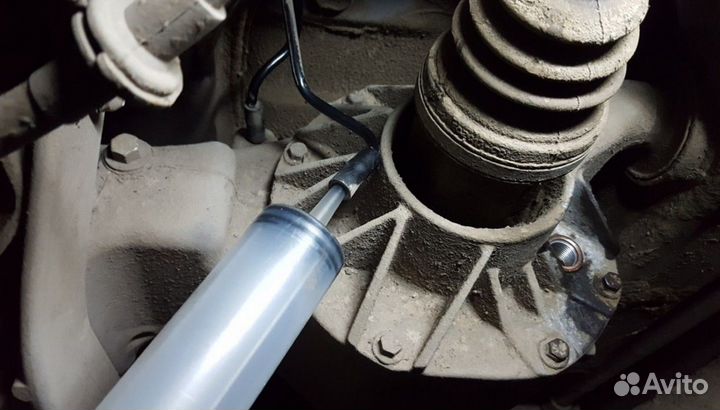 Замена масла в зад.раздатк.BMW X5 I Рест.2003-06