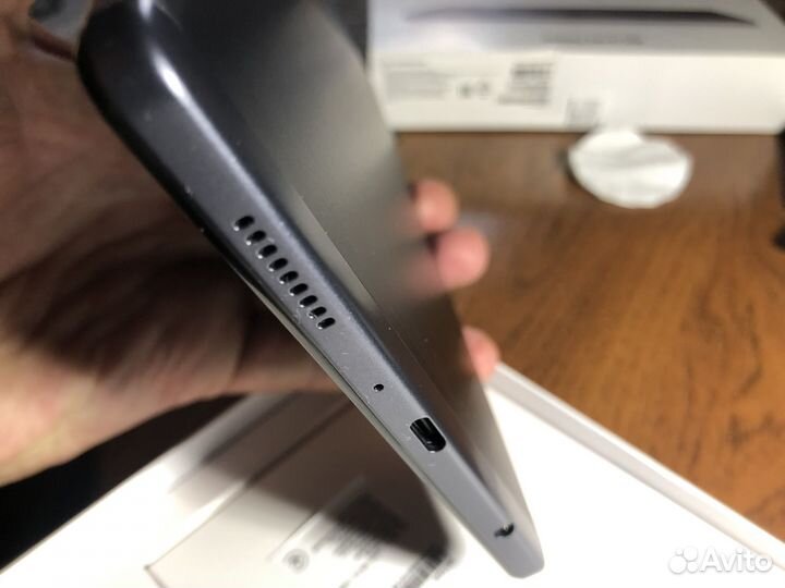 Sumsung galaxy tab A7 lite