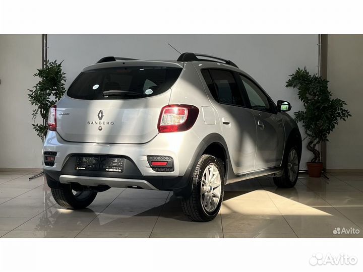 Renault Sandero Stepway 1.6 МТ, 2018, 122 712 км