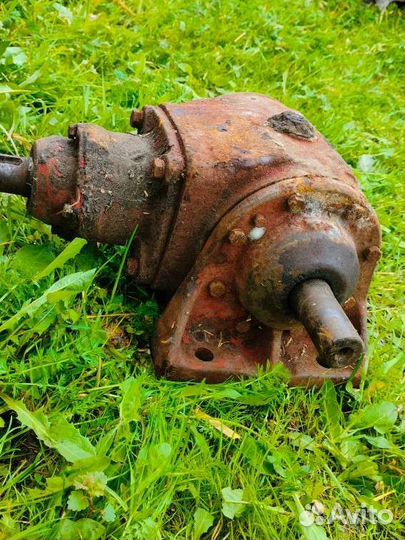 Редуктор на жатку